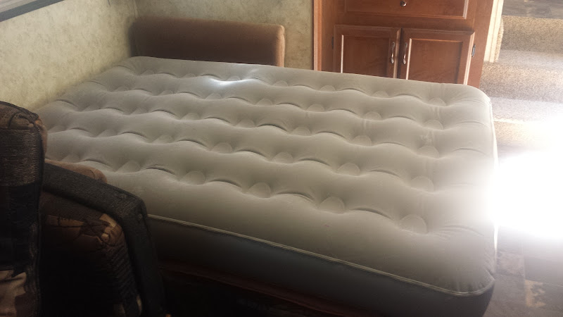RV.Net Open Roads Forum: Fifth-Wheels: Improving awful sofa air beds ?