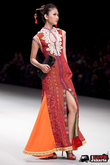 Mangala Iddhu Chandra_Silk Road_Indonesia Fashion Week 2013_Jakarta_JCC Senayan