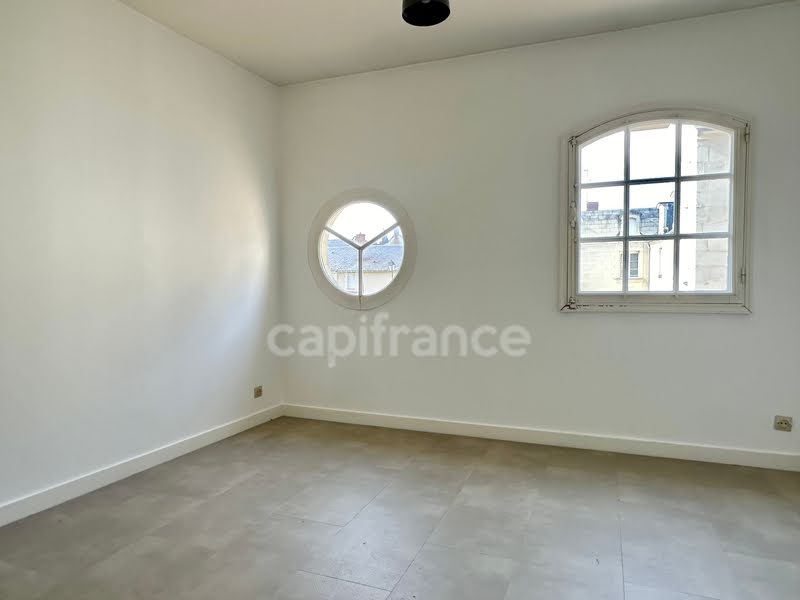 Vente maison 2 pièces 62 m² à Montreuil-Bellay (49260), 86 500 €