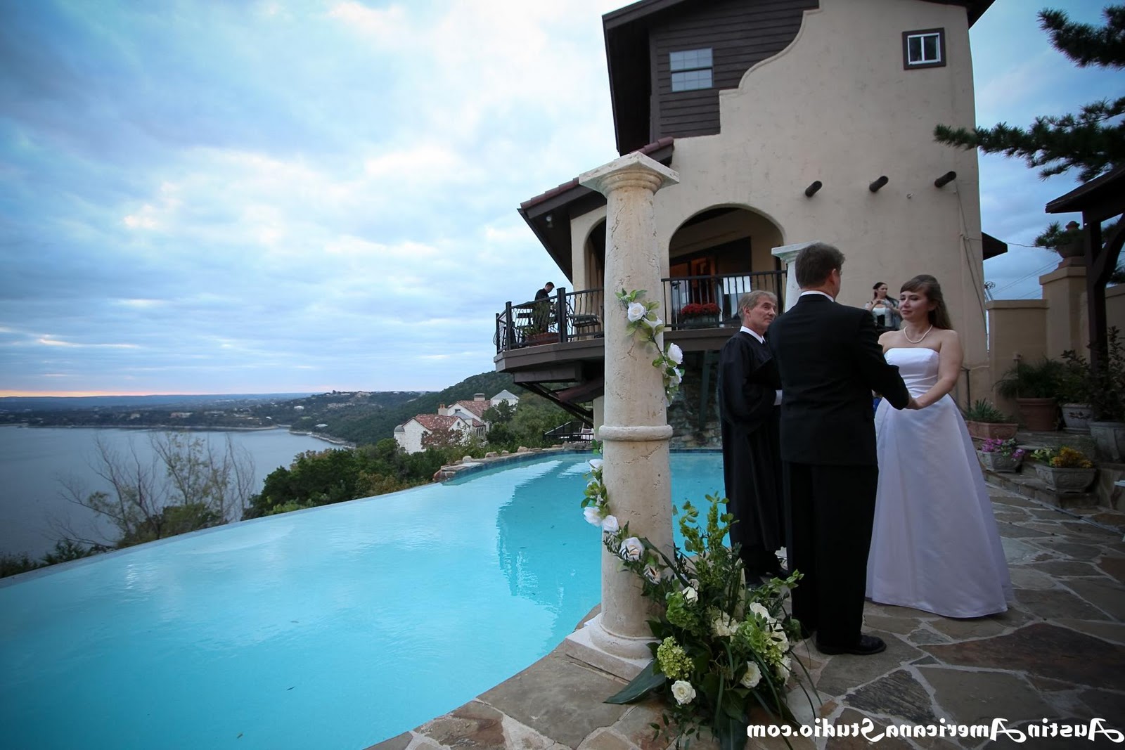 La Villa Vista Wedding