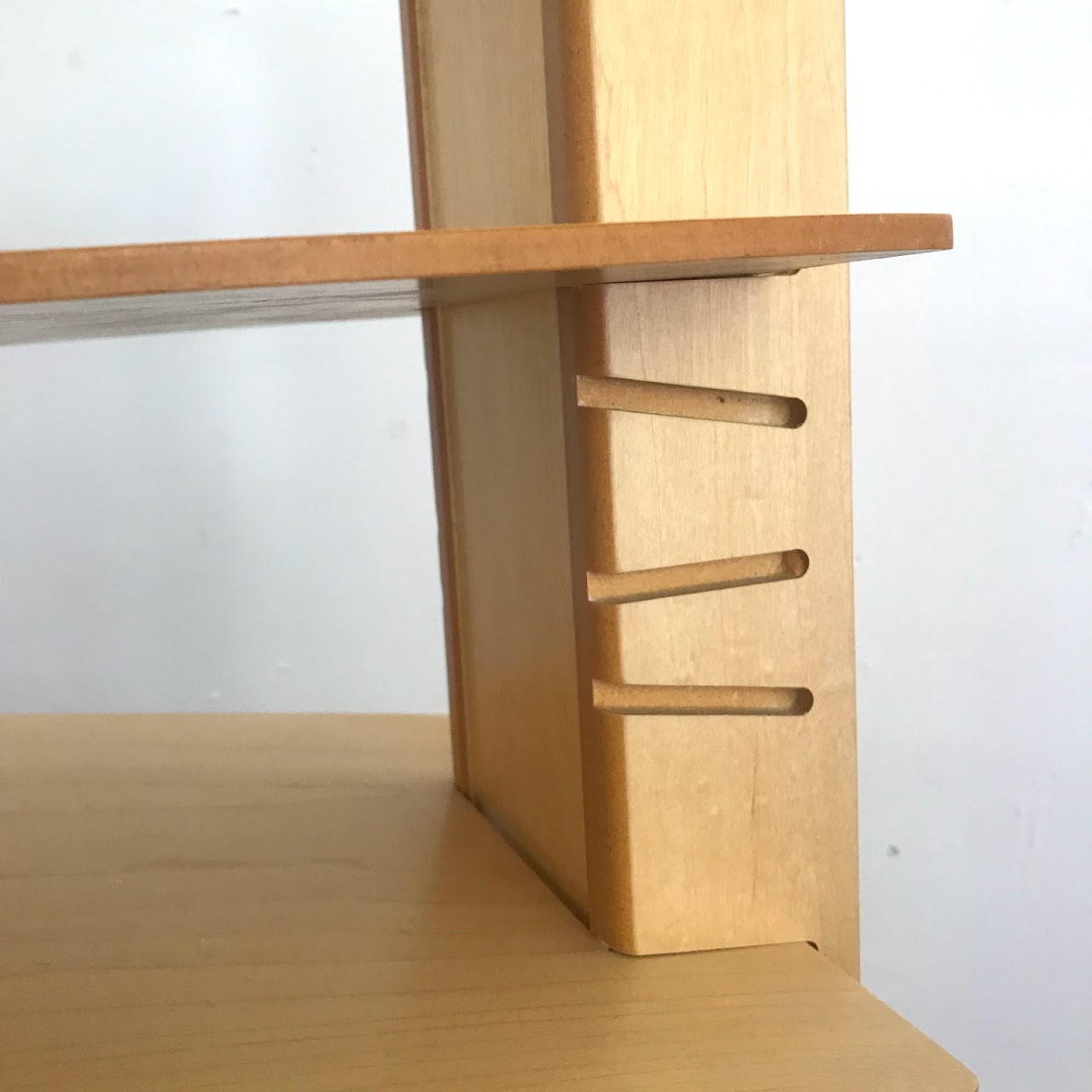 Molded Plywood Adjustable Shelf