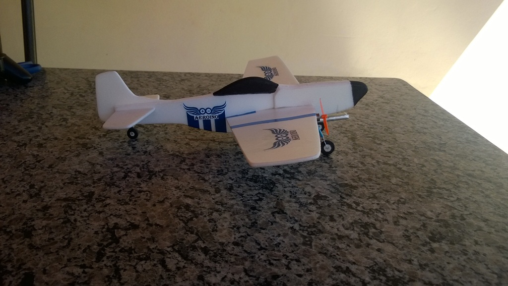 Aeromodelo com Arduino, barato e fácil de fazer - Projeto Aeroino