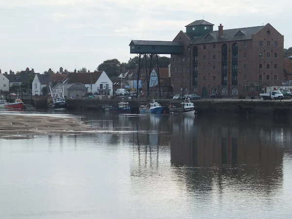 Wells quay