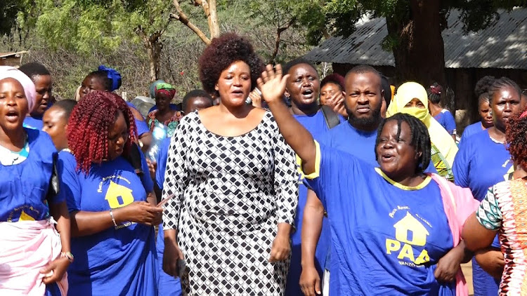 Nominated Senator Christine Zawadi with Magarini women grassroots leaders in Gongoni after they made a declaration to support Pamoja African Alliance party allied to Governor Amason Kingi