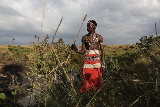 Warriors film - Sonyanga standing by river