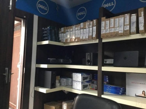 Dell & Lenovo Laptop Service Center, Office: 4/1, Block C, Market Ln, Block D1, Hauz Khas, New Delhi, Delhi, 110016, Delhi, 110016, India, Computer_Service, state DL