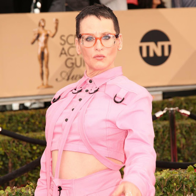 Lori Petty Awesome Profile Pics