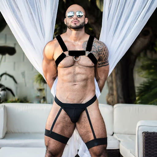 Title 4, Triangle low waist panties featuring a U-convex...