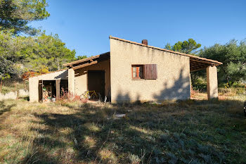 villa à Peypin-d'Aigues (84)