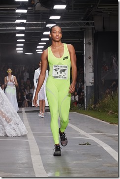 OFF--WHITE X NIKE SS19 SHOW_Look (20)