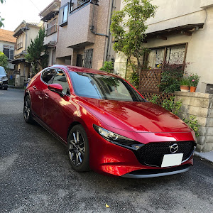 MAZDA3