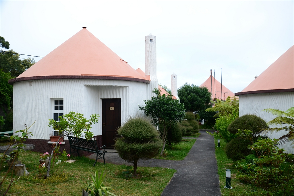 Наш взгляд на Португалию. Или свадебное путешествие на Мадейру.