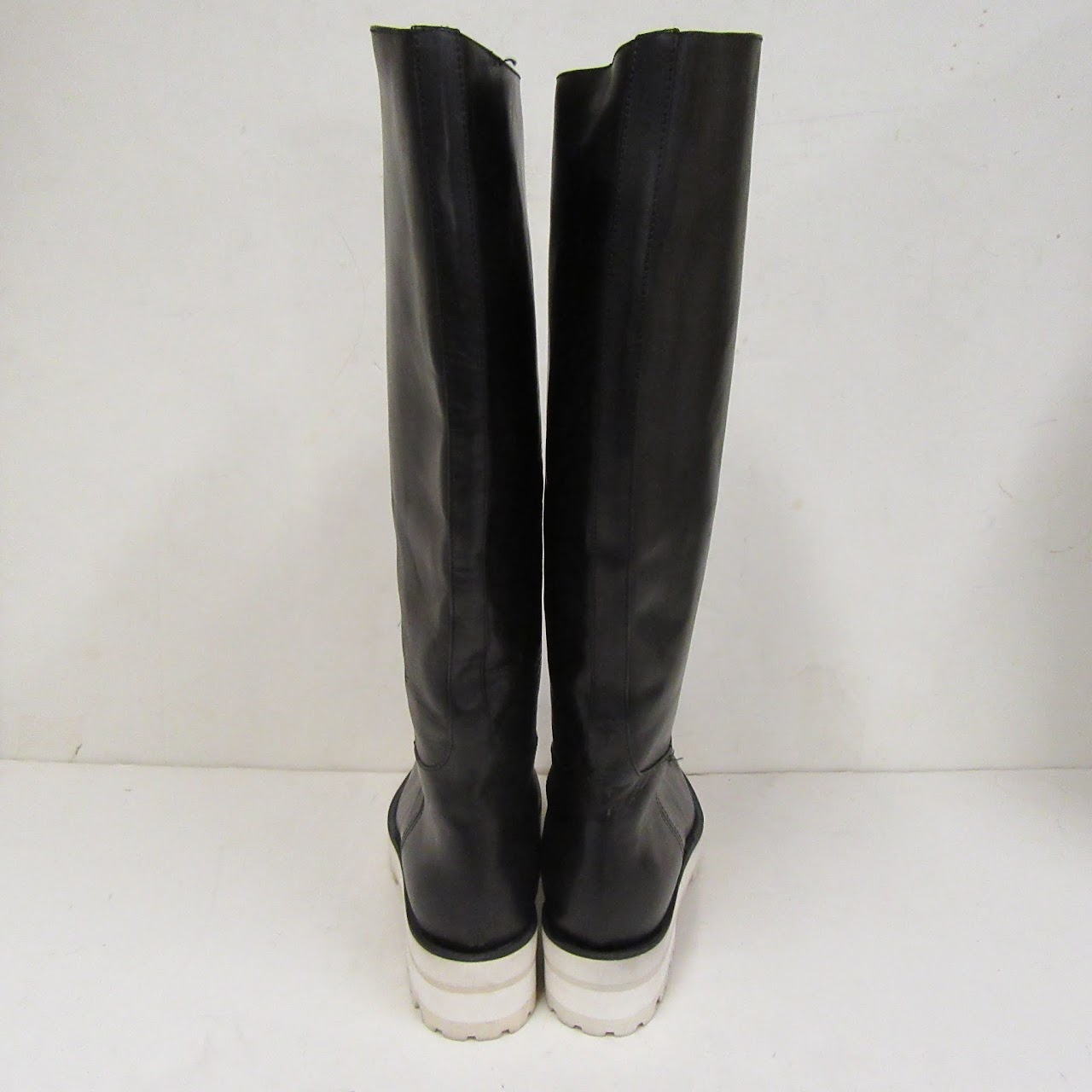 Vera Wang Collection Calf Boots