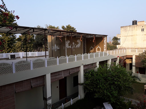 Hotel Ranthambhore Resort, Ranthambhor Rd, Saptar, Sawai Madhopur, Rajasthan 322021, India, Resort, state RJ