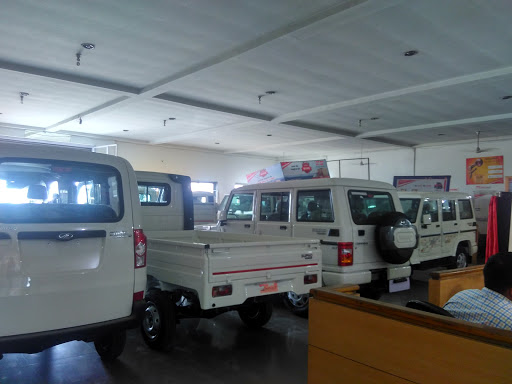 Mahindra Showroom, Supreme Mobiles Pvt. Ltd.(Hisar), 473,74, Auto Market Road, Padav, Shastri Nagar, Hisar, Haryana 125001, India, Used_Car_Dealer, state HR