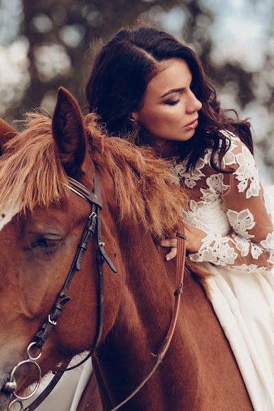 Fotógrafo de casamento Marina Yacuk-Andreychenko (marskaya). Foto de 22 de setembro 2017