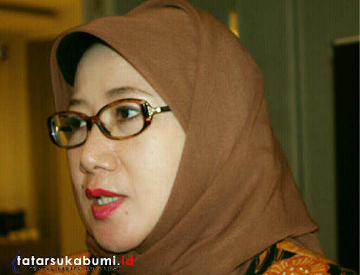 
Reni Marlinawati : Saya di DPR Adalah Untuk Berjihad
