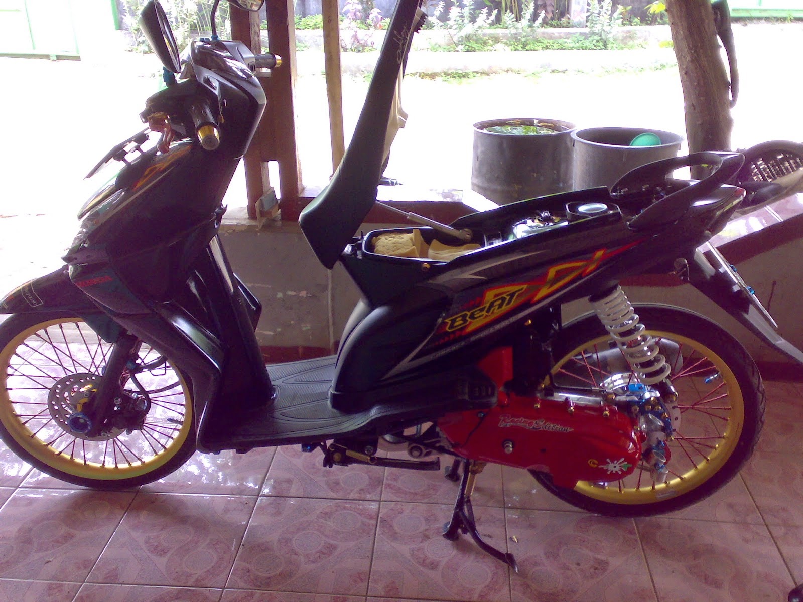 Modifikasi Honda Beat Velg 17