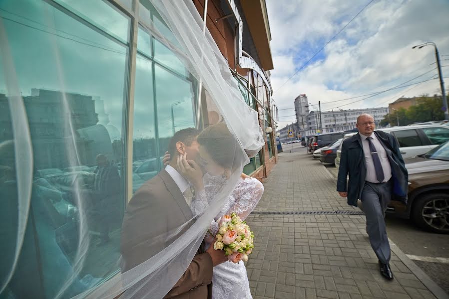 Bryllupsfotograf Denis Frolov (frolovda). Bilde av 3 oktober 2014