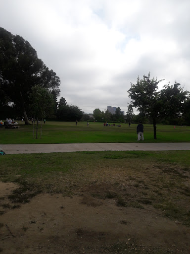 Park «Fox Hills Park», reviews and photos, Green Valley Cir & Buckingham Parkway, Culver City, CA 90230, USA