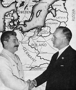 파일:external/geopolicraticus.files.wordpress.com/stalin-ribbentrop.jpg