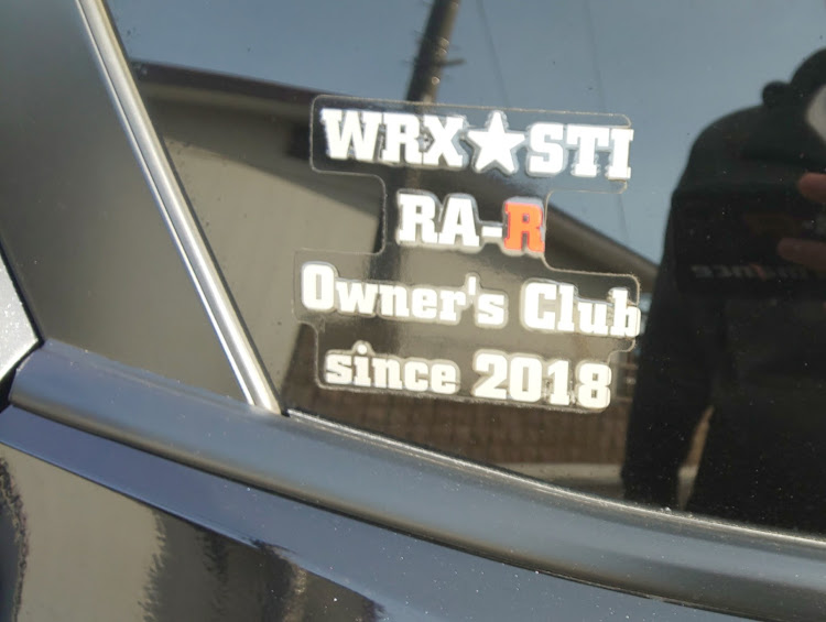 WRX STIのRA-R・ステッカーに関するカスタム事例の投稿画像2枚目