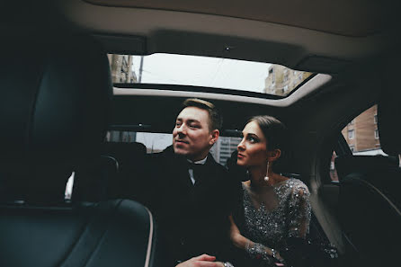 Wedding photographer Alena Zhalilova (ellyj). Photo of 2 April 2016