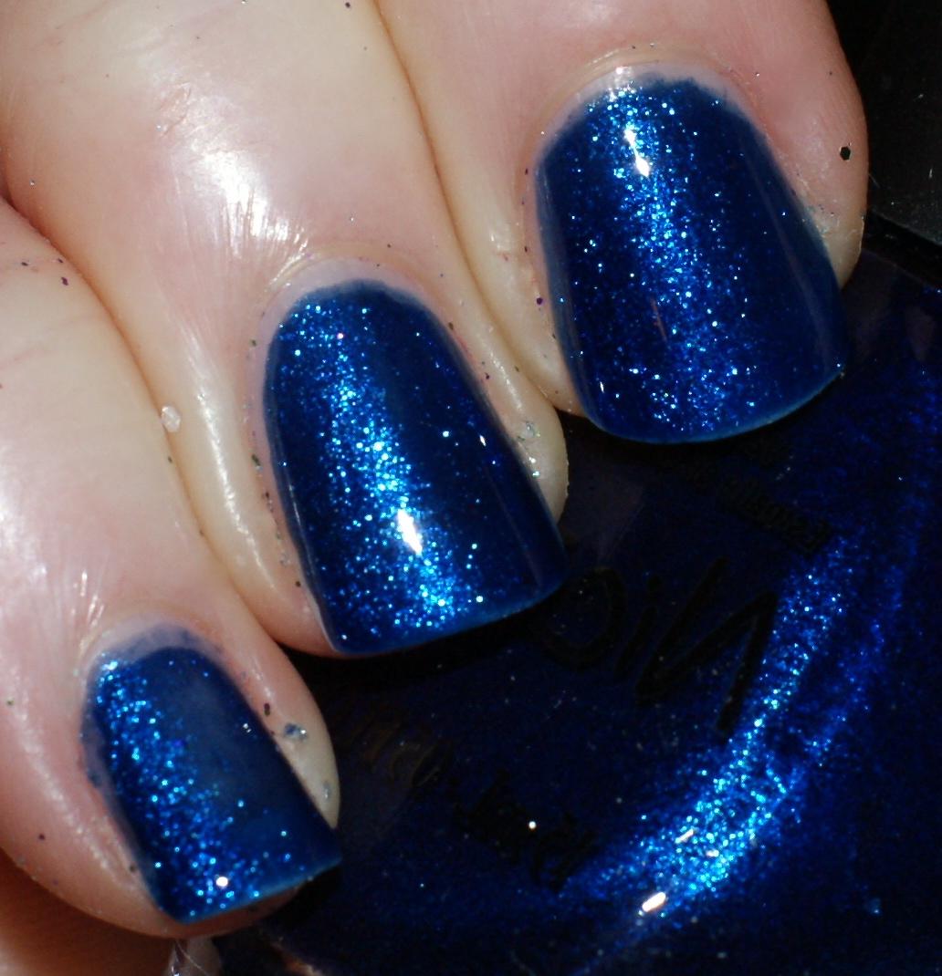 navy blue and candy apple