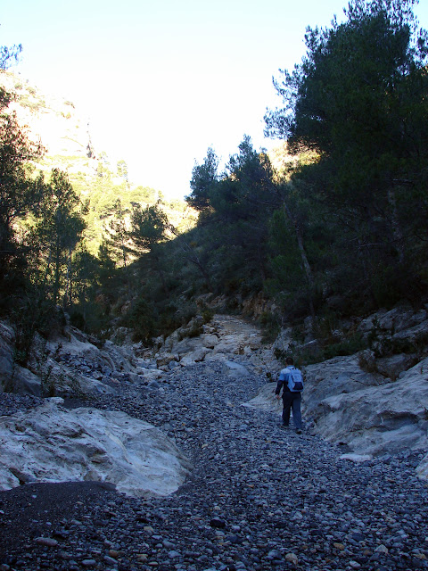 senderismo Nacieminto del río Lucena