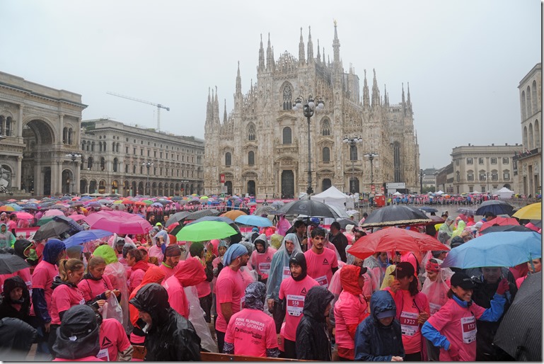 Milano - Lancia Pink Parade , Ypsilon wrappata