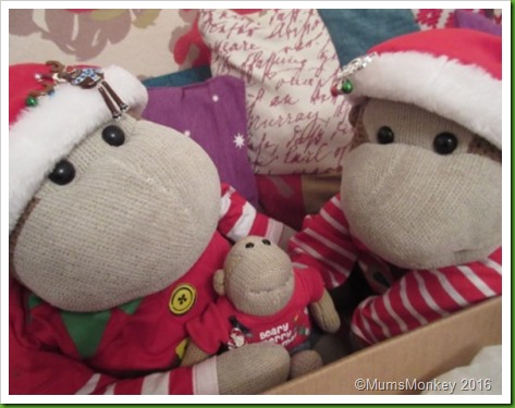 Build a bear small fry christmas top Build a bear small fry christmas top