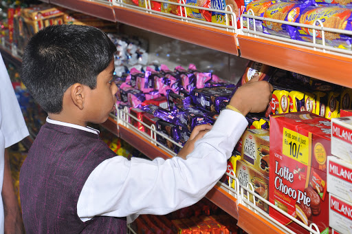 SRI VASAVI SUPERMARKET, 173,, Raj St, Karimalaipadi, Maruthi Nagar, Chengam, Tamil Nadu 606701, India, Shop, state TN