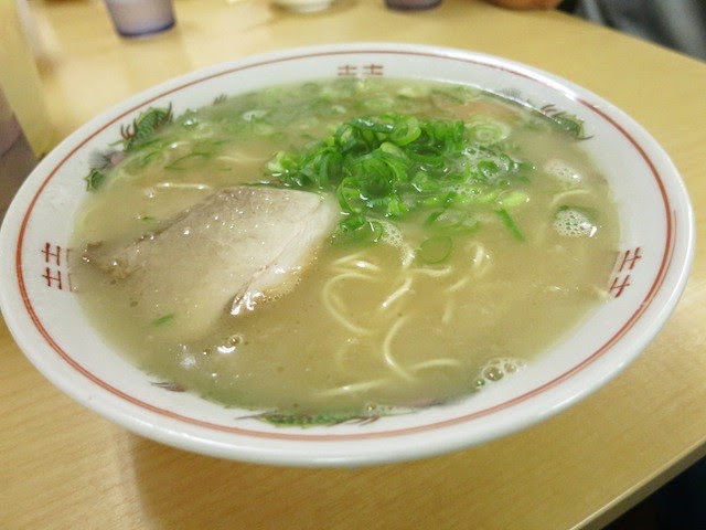 安全食堂のラーメン