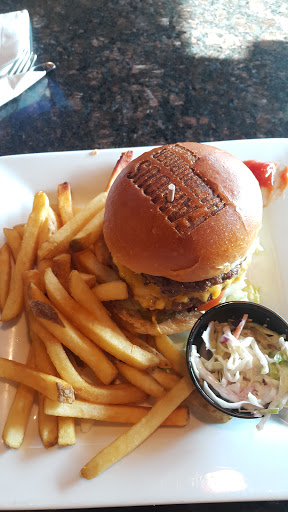 Hamburger Restaurant «Famous Hamburger, East Dearborn», reviews and photos, 5808 Schaefer Rd, Dearborn, MI 48126, USA