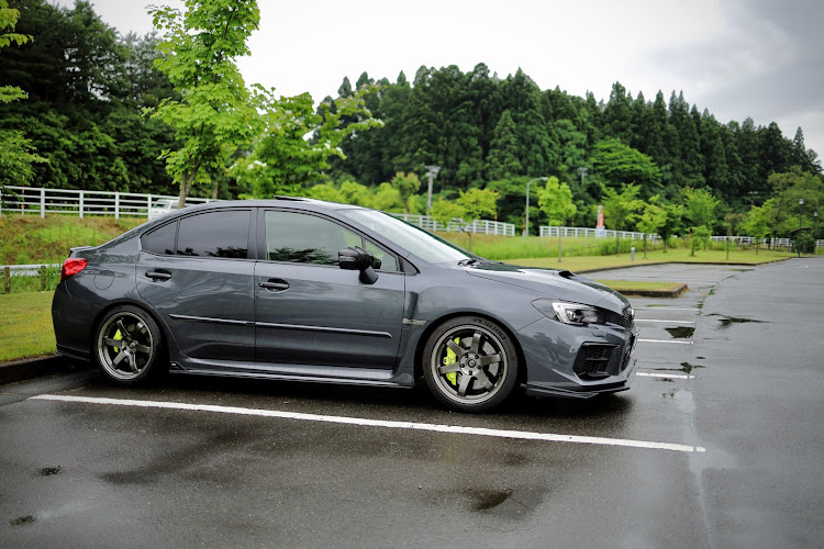 WRX STIのWRXSTI・VABに関するカスタム事例の投稿画像2枚目