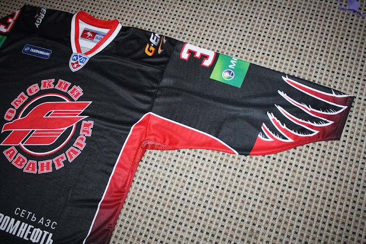 Karri Ramo Avangard Omsk (KHL) Jersey for sale - Size 52 (XL