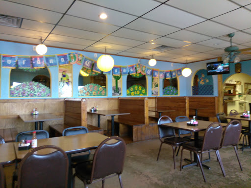 Mexican Restaurant «Los Tres Amigos», reviews and photos, 1822 Vaughn Rd, Wood River, IL 62095, USA