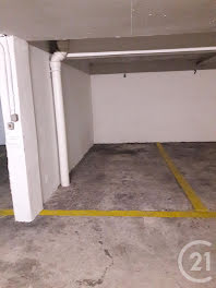 parking à Paris 11ème (75)