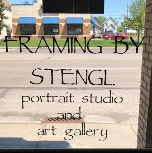 Framing By Stengl logo