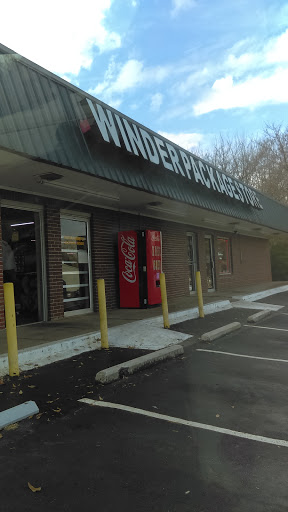 Liquor Store «Winder Package Store», reviews and photos, 178 N Broad St, Winder, GA 30680, USA