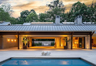 Maison avec piscine et jardin 1