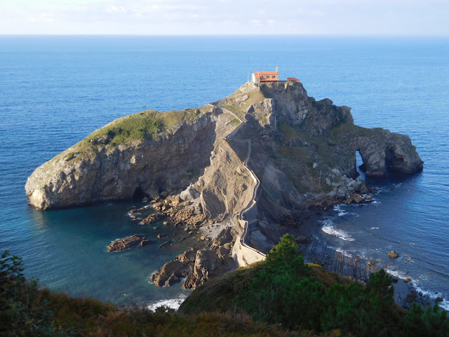 Ocho días en familia entre el PAIS VASCO y NAVARRA - Blogs de España - BILBAO y SAN JUAN DE GAZTELUGATXE (11)