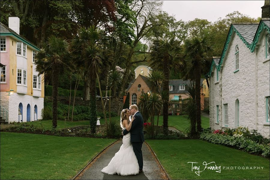 Fotógrafo de casamento Tony Fanning (tonyfanningphoto). Foto de 31 de maio 2019