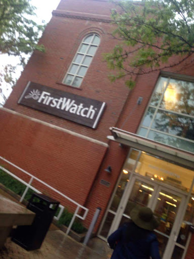 Breakfast Restaurant «First Watch - Clayton», reviews and photos, 8001 Forsyth Blvd, Clayton, MO 63105, USA