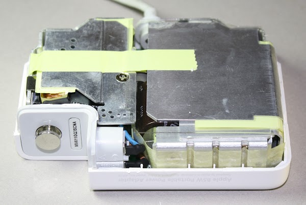 Inside the Apple 85W Macbook charger