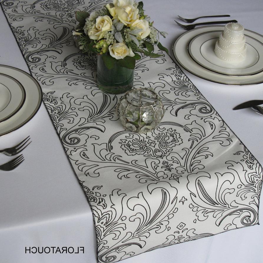 Black Damask Wedding Table