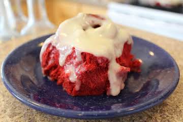 Red Velvet Cinnamon Rolls