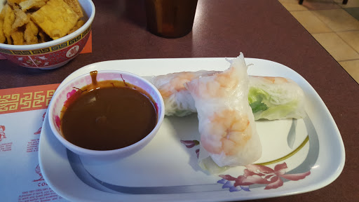 Vietnamese Restaurant «Saigon», reviews and photos, 3200 SW 29th St, Topeka, KS 66614, USA