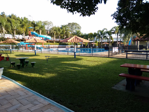 Parque Aquático União, R. Borges de Medeiros, 411 - Centro, Tapejara - RS, 99950-000, Brasil, Entretenimento_Parques, estado Parana
