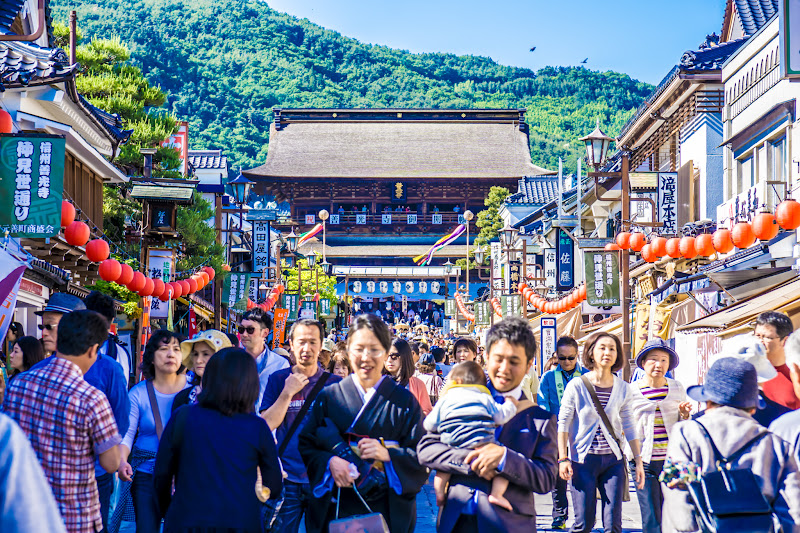 Zenkoji temple approach photo3